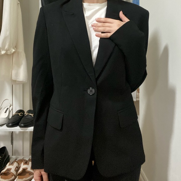 Oak + Fort black blazer - Picture 3 of 5